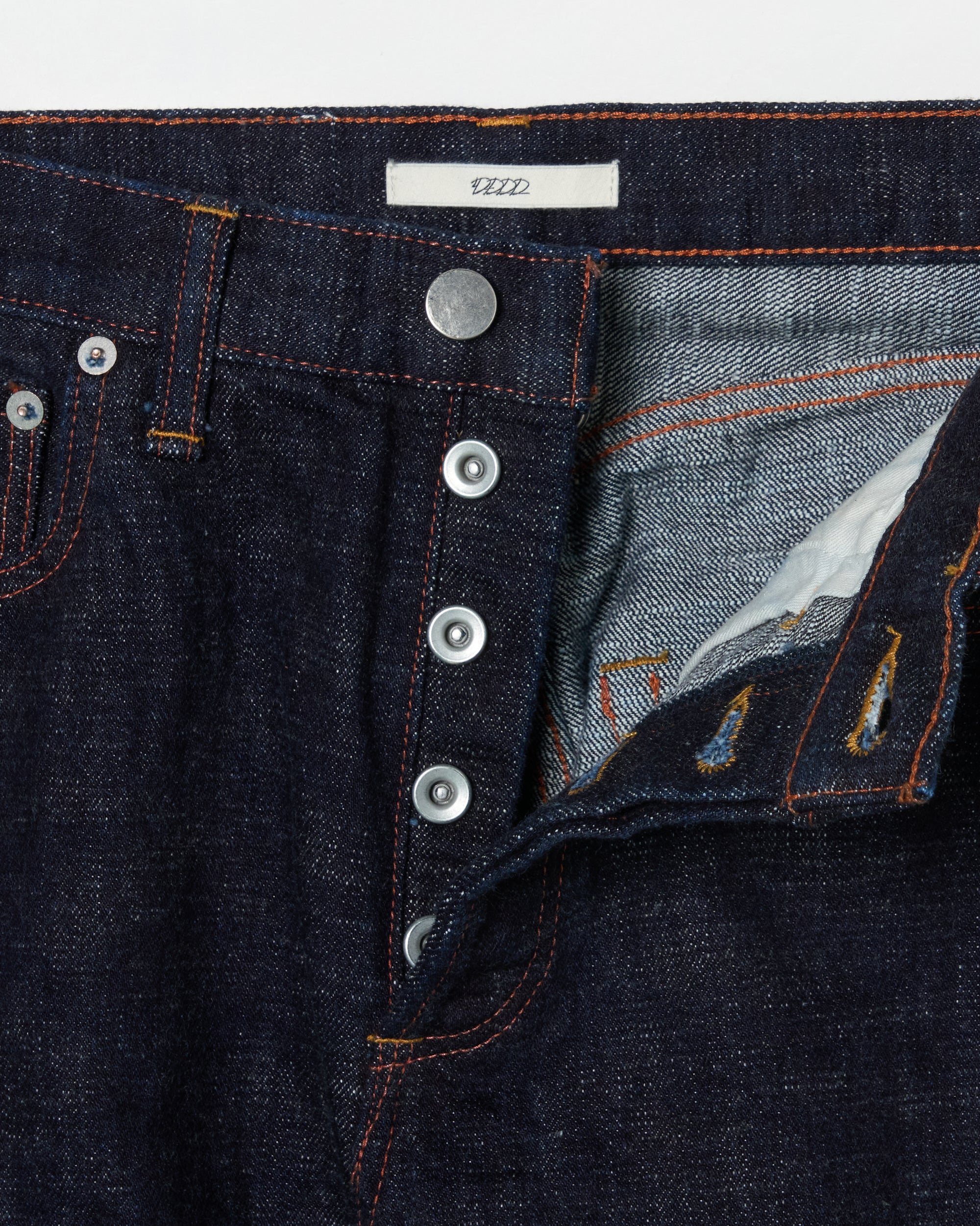 SLUB DENIM STRAIGHT PANTS - スラブデニム ストレートパンツ｜DDDD