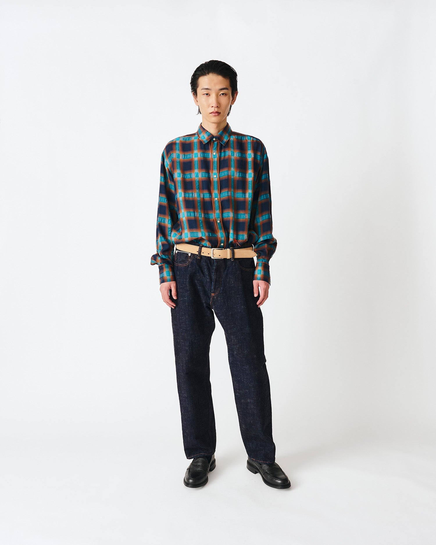SLUB DENIM STRAIGHT PANTS - スラブデニム ストレートパンツ｜DDDD